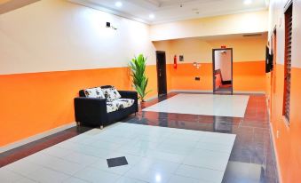 Annes Luxury Suites Ltd
