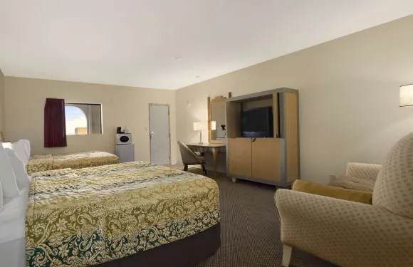 克洛維斯Travelodge by Wyndham酒店