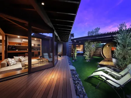 Sizca Отели рядом с достопримечательностью «Daifukuji Temple (Gake Kannon)»