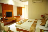 Hotel Silver Palace 마나파 옥시겐 파크, 뉴 가든 주변 호텔