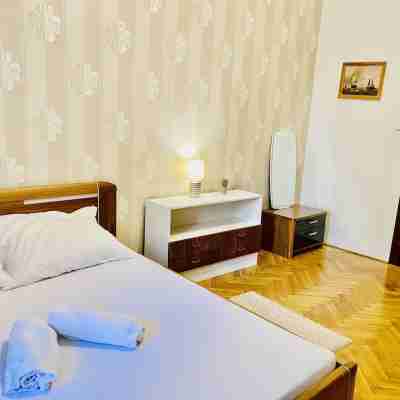 Hotel Apartment in Square Praha 2 Rooms