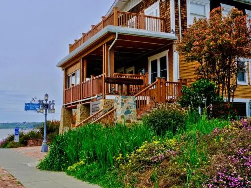 海岸之光住宿加早餐旅館