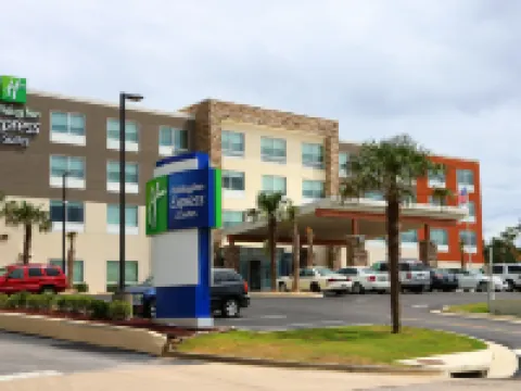 Holiday Inn Express & Suites ALABASTER by IHG Hotels in Alabaster