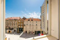 Palace Suites Heritage Hotel - Adults Only