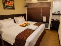 J Suites Hotel Hôtels à proximité de : Colline Bukit Puteri