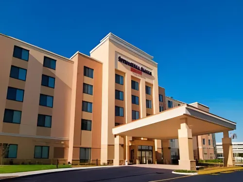 SpringHill Suites Chesapeake Greenbrier Hotels in Chesapeake