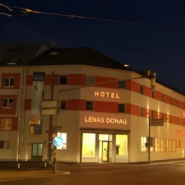 Lenas Donau Hotel