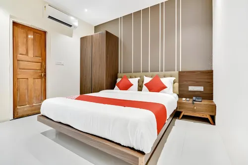 Hotel Sudarshan Palace Hotels in Latur