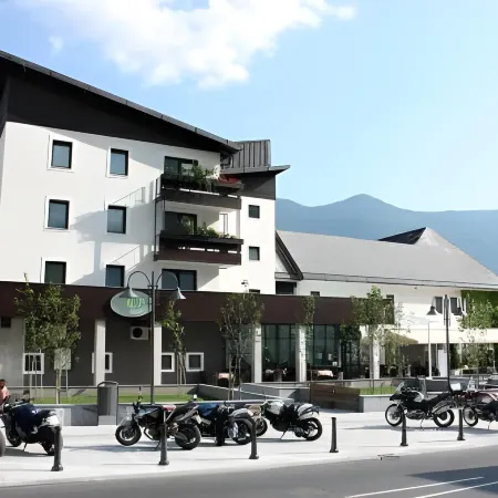 Hotel Alp