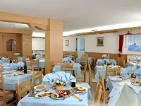 Hotel la Roccia Hotels in Ponte di Legno