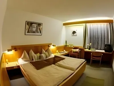 Serways Hotel Steigerwald Hotels in 