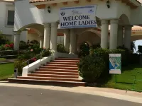 Hotel & Suites Villa del Sol Hotel di 