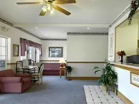 Super 8 by Wyndham Platte City/KCI Airport North Hotel a Leavenworth