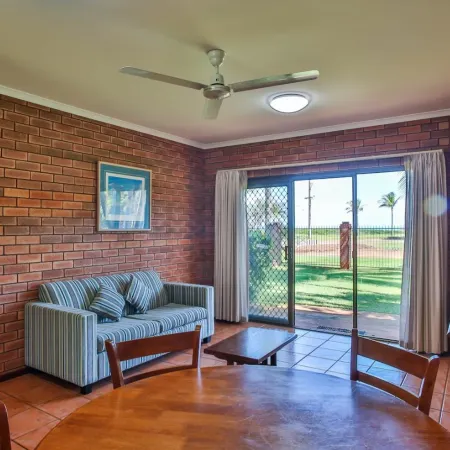 Bayside Holiday Apartments