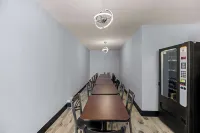 Rodeway Inn Midland South