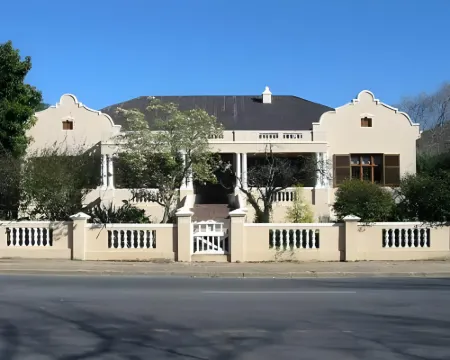 Skinkikofi Guest House Hotels in Paarl
