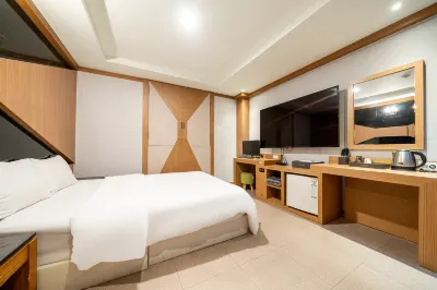 諾旺豪華飯店 蘆原區住宿飯店