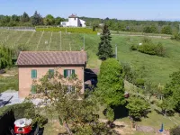 Il Valletto Hoteles en Mombaruzzo