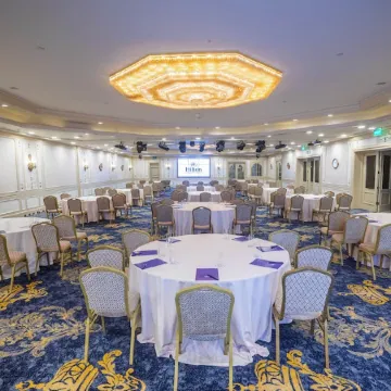 Hilton Alexandria Corniche Отели рядом с достопримечательностью «Мост Стэнли-Бридж»