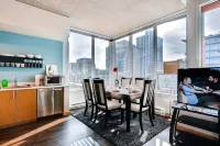 Speechless in Seattle - #1 Location - 2Br - Free Parking - VR1 퀸 앤 호텔