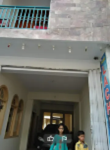 โรงแรมลาชายน์