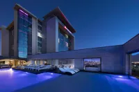 Cape Town Marriott Hotel Crystal Towers Hotels in Cape Town