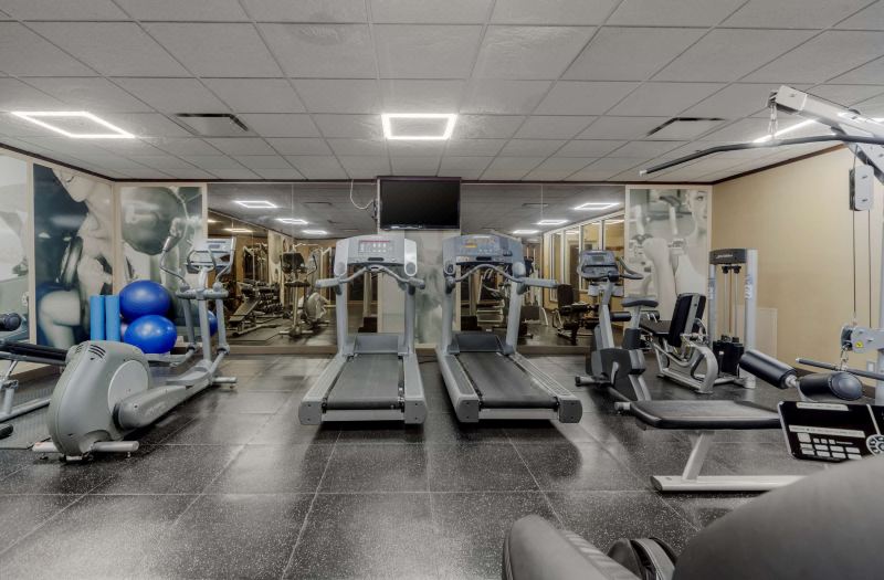 Best Western Premier Denham Inn Suites photo 2