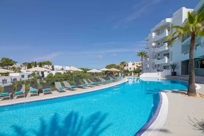 Apartamentos Ferrera Beach Hotels in Cala Ferrera