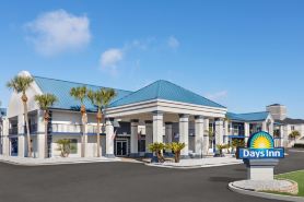Ramada by Wyndham Lethbridge