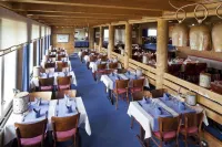 Lapland Hotels Pallas Hotels in der Nähe von Enontekiön Koulu