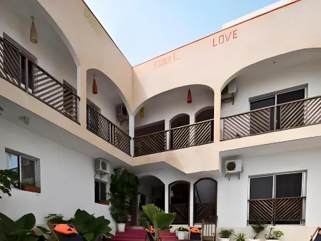 La Maison Abaka Отели в г. Дакар