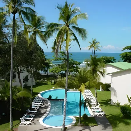 Club del Mar Oceanfront