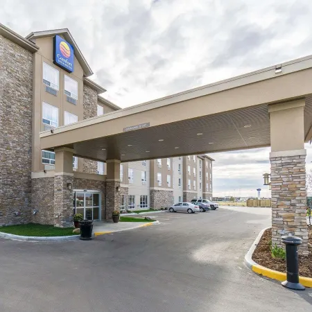 Comfort Inn & Suites Edmonton International Airport