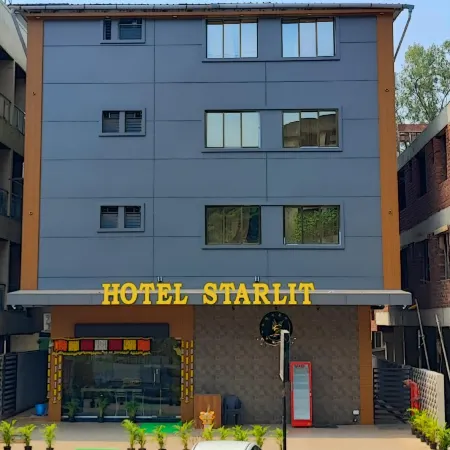 Hotel Starlit