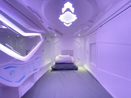 U Capsule Hotel Kulai Отели рядом с достопримечательностью «Johor Premium Outlets»