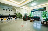 Boulder-Bay Residences Hotels in Basco