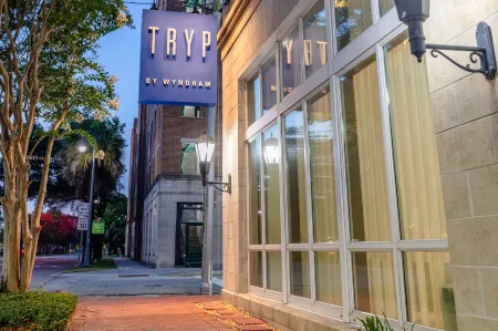 Tryp by Wyndham Savannah Downtown/Historic District