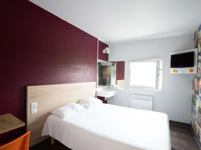 Hotelf1 Brive Ussac Hotels in Varetz