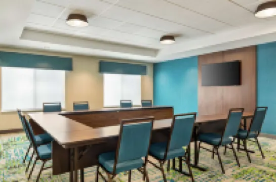 Hampton Inn & Suites  Oroville