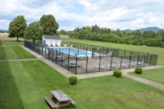 Days Inn by Wyndham Luray Shenandoah