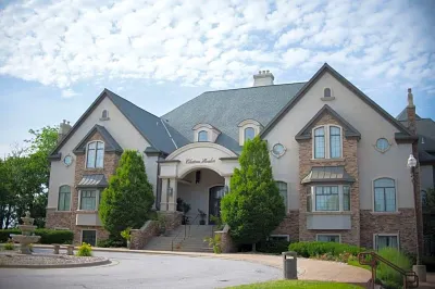 Chateau Avalon Hotéis em 
