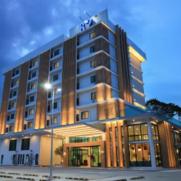 B2 烏汶機場優質酒店 鄰近Wat Thung Sri Muang的酒店