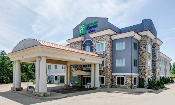 Holiday Inn Express & Suites Marshall by IHG