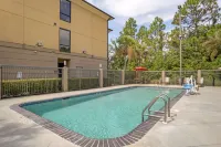 Best Western Plus Daphne Inn  Suites - Pools