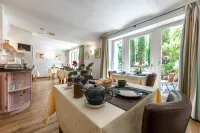 Villa Benz Hotel Garni Hotels in Ketsch