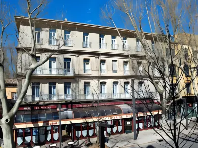 Hôtel Le Bristol Avignon Hôtels à : Avignon