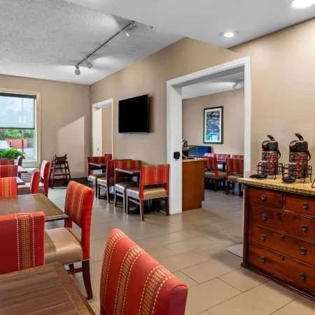 Comfort Inn & Suites