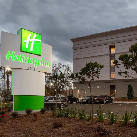 Holiday Inn TALLAHASSEE E CAPITOL - UNIV by IHG Отели рядом с достопримечательностью «Университет штата Флорида»