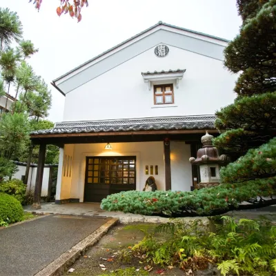 Higashiishikawa Ryokan Hotels near Asama Onsen
