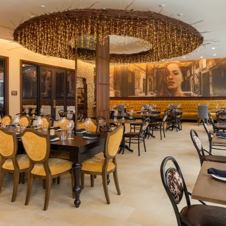 The Peregrine Omaha Downtown Curio Collection by Hilton